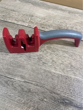 Used Wolfgang Puck Redand Gray Knife Sharpener